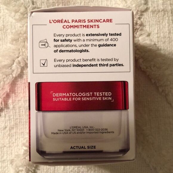 L’OREAL Revitalift Anti-Wrinkle + Firming Moisturizer - Picture 3 of 9